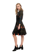 Load image into Gallery viewer, CROCUS Printed Dress